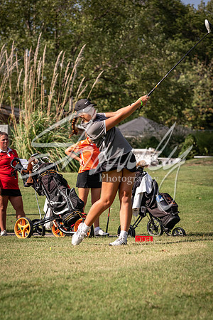 2021.09.20 FHS Gilrs Golf00305