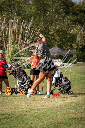 2021.09.20 FHS Gilrs Golf00307