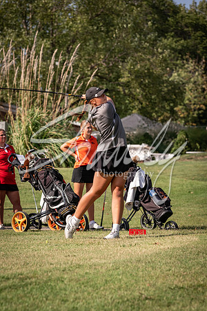 2021.09.20 FHS Gilrs Golf00308