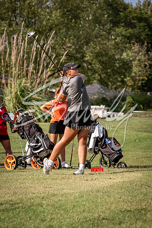 2021.09.20 FHS Gilrs Golf00313