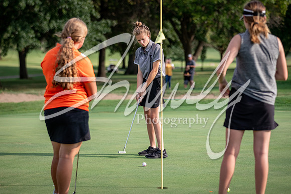 2021.09.20 FHS Gilrs Golf00352