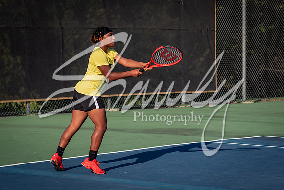 2021.09.20 FHS Girls Tennis00129