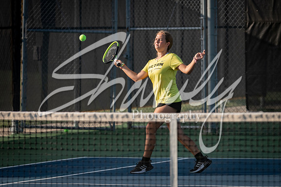 2021.09.20 FHS Girls Tennis00237