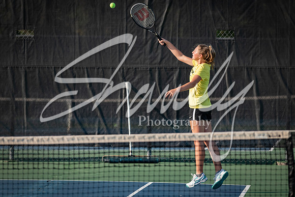 2021.09.20 FHS Girls Tennis00277