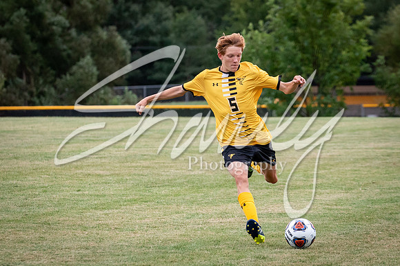 2021.09.21 FHS Boys Soccer Vs. Kirksville00670