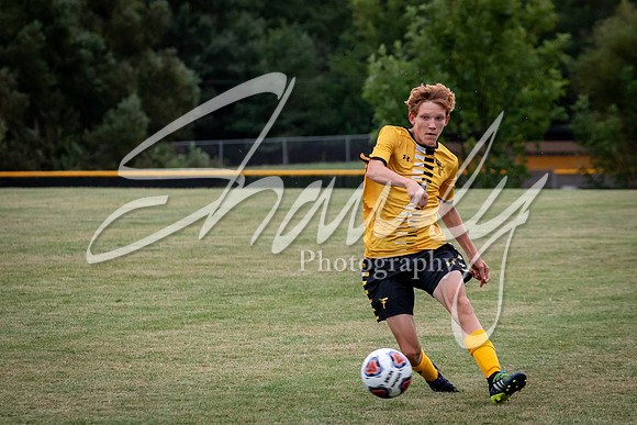 2021.09.21 FHS Boys Soccer Vs. Kirksville00673