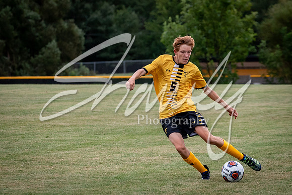 2021.09.21 FHS Boys Soccer Vs. Kirksville00672