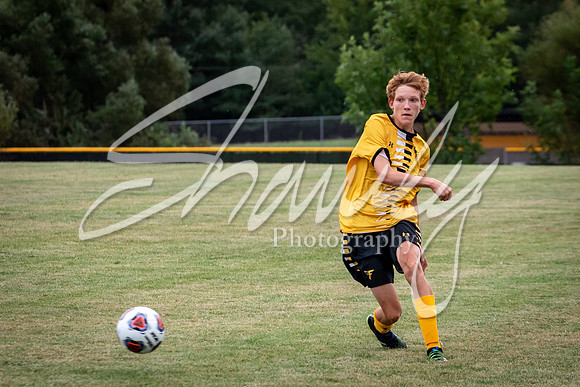 2021.09.21 FHS Boys Soccer Vs. Kirksville00674