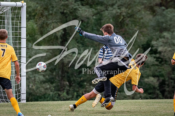 2021.09.21 FHS Boys Soccer Vs. Kirksville00745