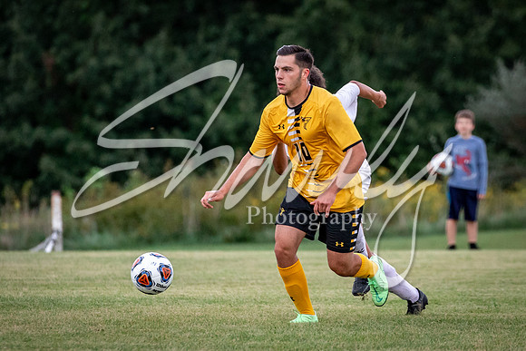 2021.09.21 FHS Boys Soccer Vs. Kirksville00867