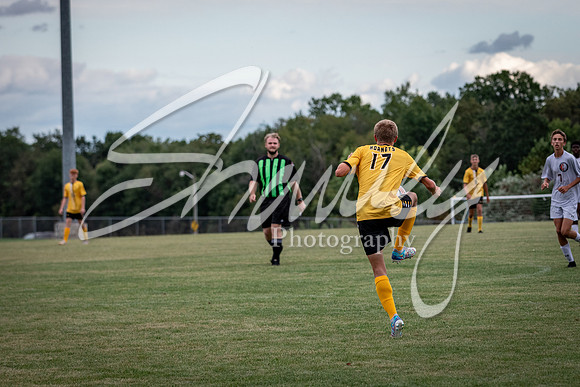 2021.09.21 FHS Boys Soccer Vs. Kirksville01067