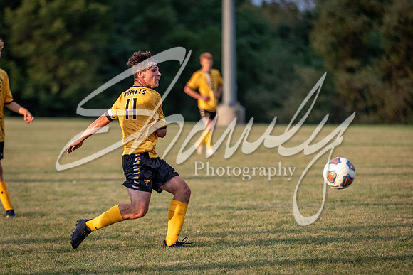 2021.09.21 FHS Boys Soccer Vs. Kirksville02319