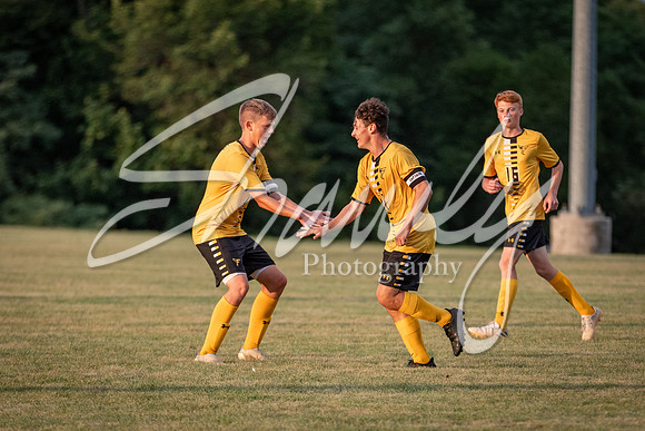 2021.09.21 FHS Boys Soccer Vs. Kirksville02335
