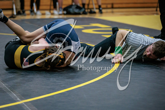 2022.01.25 FHS Wrestling Quad05024