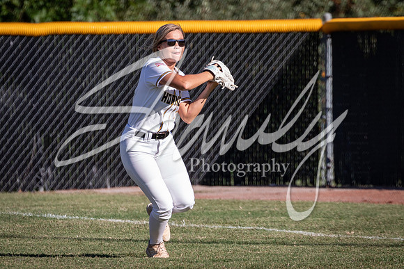 2021.09.23 FHS Softball Vs. Marshall-00463