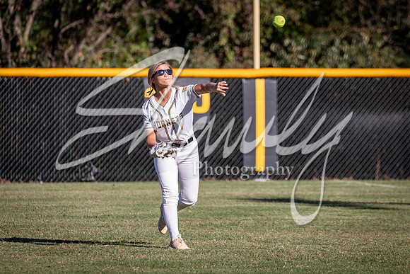 2021.09.23 FHS Softball Vs. Marshall-00596