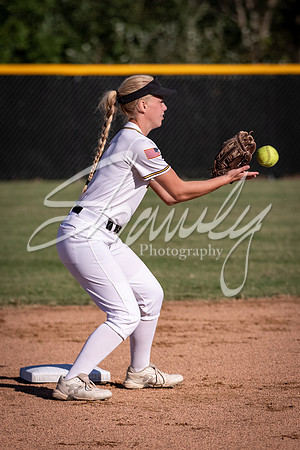 2021.09.23 FHS Softball Vs. Marshall-00090