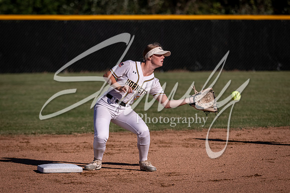 2021.09.23 FHS Softball Vs. Marshall-00070