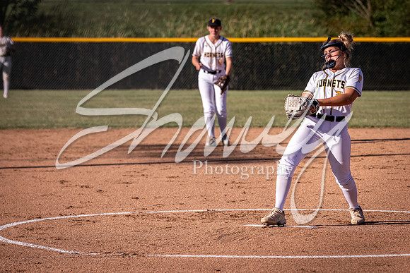2021.09.23 FHS Softball Vs. Marshall-00218