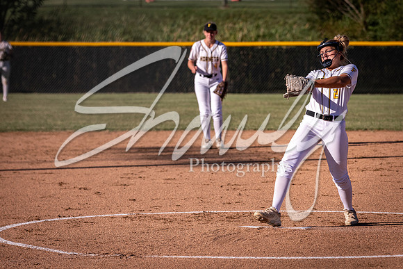 2021.09.23 FHS Softball Vs. Marshall-00219