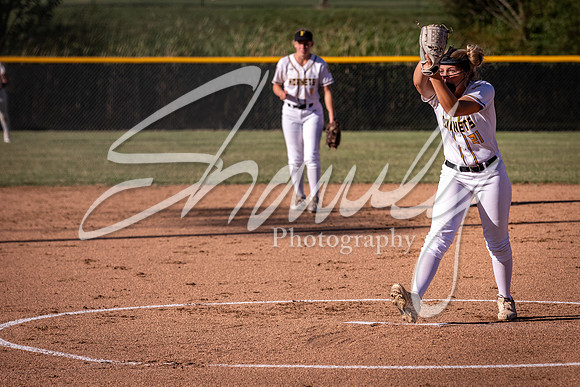 2021.09.23 FHS Softball Vs. Marshall-00223