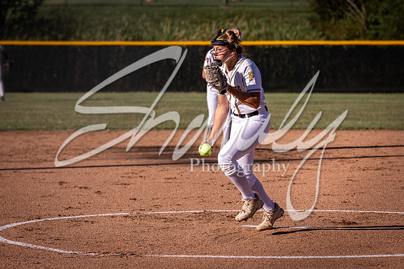 2021.09.23 FHS Softball Vs. Marshall-00230