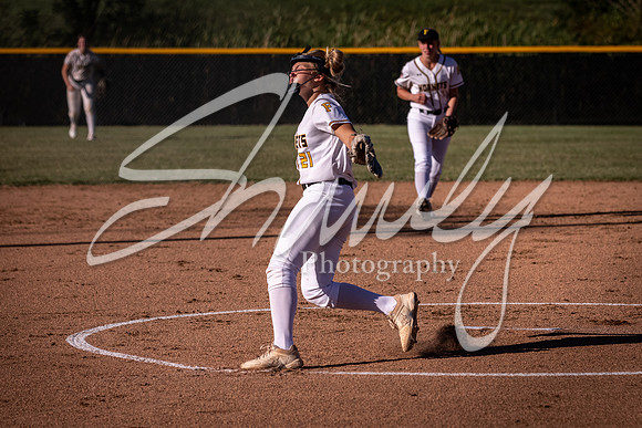2021.09.23 FHS Softball Vs. Marshall-00234