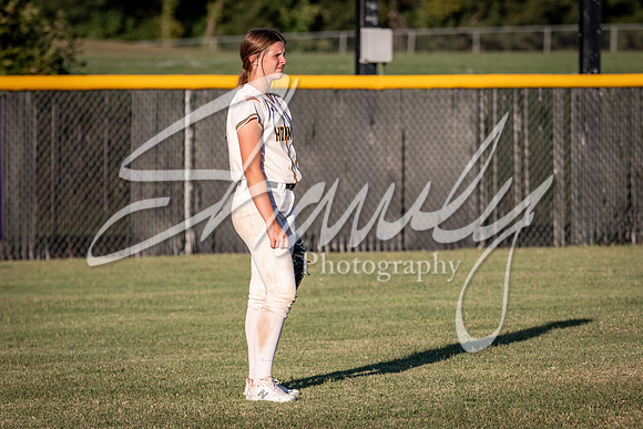 2021.09.23 FHS Softball Vs. Marshall-00353