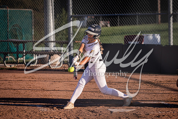 2021.09.23 FHS Softball Vs. Marshall-02080