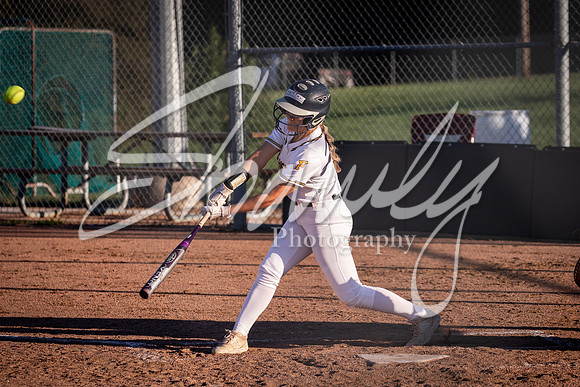 2021.09.23 FHS Softball Vs. Marshall-02081