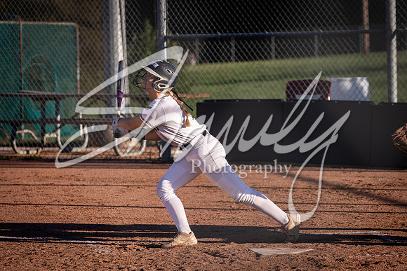 2021.09.23 FHS Softball Vs. Marshall-02087