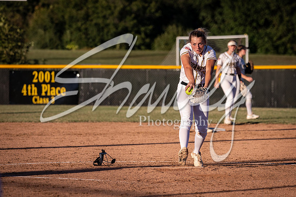 2021.09.23 FHS Softball Vs. Marshall-00420