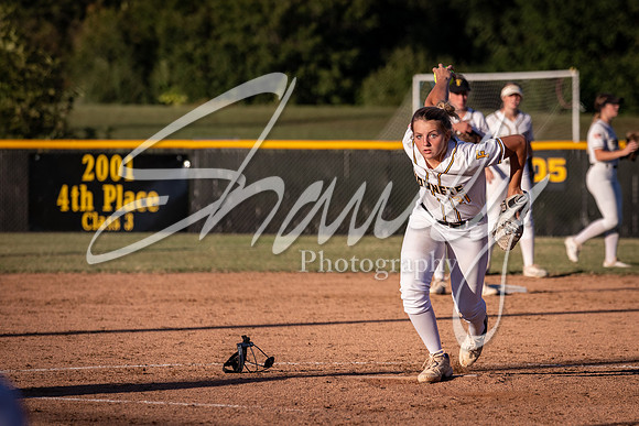 2021.09.23 FHS Softball Vs. Marshall-00424