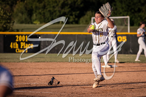 2021.09.23 FHS Softball Vs. Marshall-00427