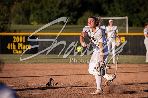 2021.09.23 FHS Softball Vs. Marshall-00431