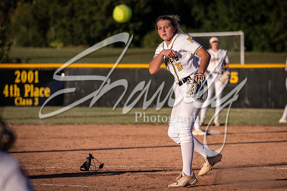 2021.09.23 FHS Softball Vs. Marshall-00434