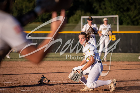 2021.09.23 FHS Softball Vs. Marshall-00438