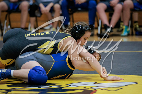 2022.01.25 FHS Wrestling Quad00083