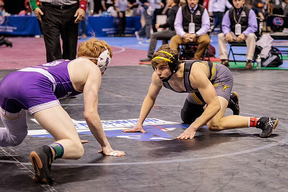 2022.02.18 MSHSAA State Wrestling Semifinals0355
