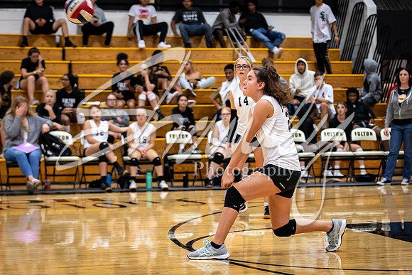 2021.09.30 FHS Volleyball Vs. Boonville-00056
