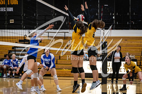 2021.09.30 FHS Volleyball Vs. Boonville-02197