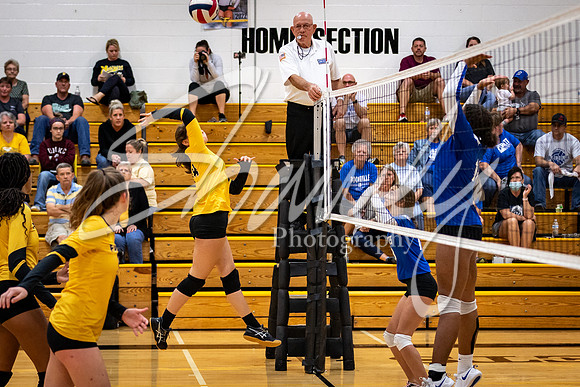 2021.09.30 FHS Volleyball Vs. Boonville-01059