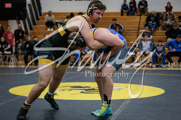 2022.01.25 FHS Wrestling Quad01523