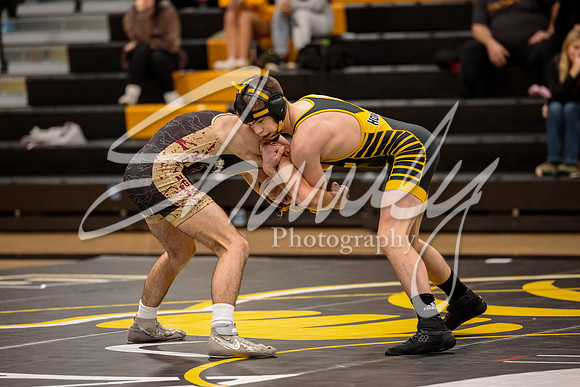2023.11.27 FHS Wrestling Tri-8