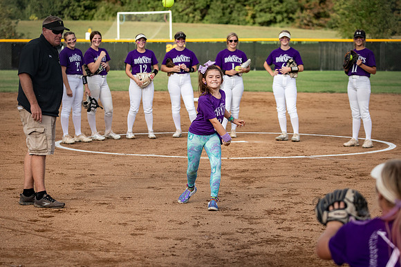 2021.10.07 FHS Softball Vs. Mexico-6
