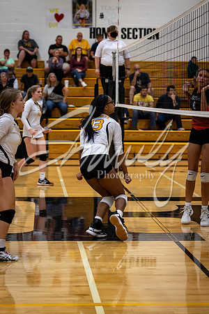 2021.10.07 FHS Volleyball Vs. Kirksville-01285