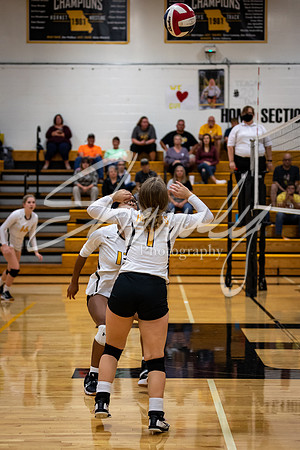2021.10.07 FHS Volleyball Vs. Kirksville-01375