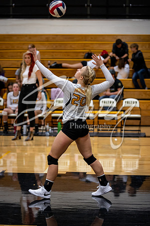2021.10.07 FHS Volleyball Vs. Kirksville-01668