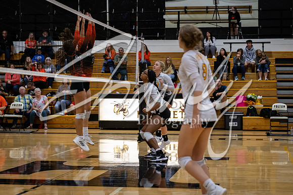 2021.10.07 FHS Volleyball Vs. Kirksville-02447