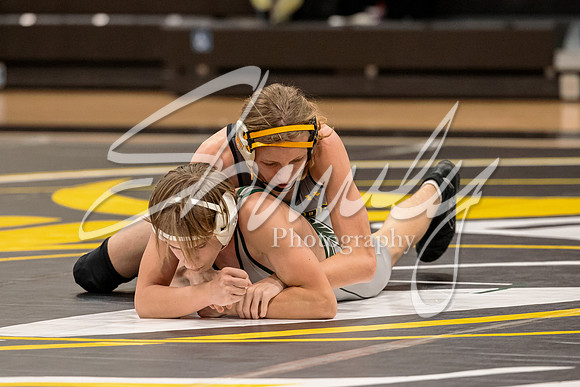 2023.12.07 FHS Wrestling Vs. N. Calllaway00078